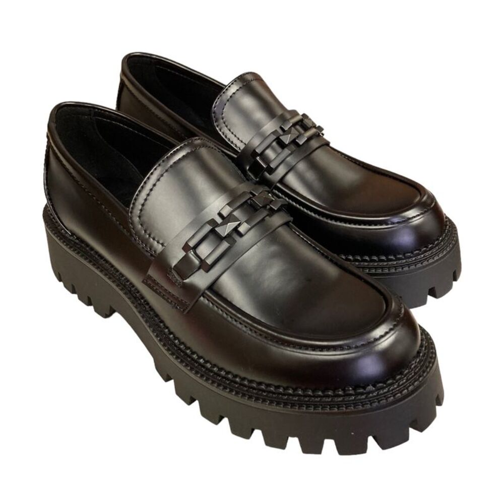 Black Leather Steve Madden Aerin Lug Sole Black Chain Detail on Loafers Size 10